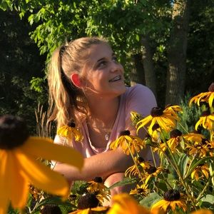 Meet your Posher, Lexy